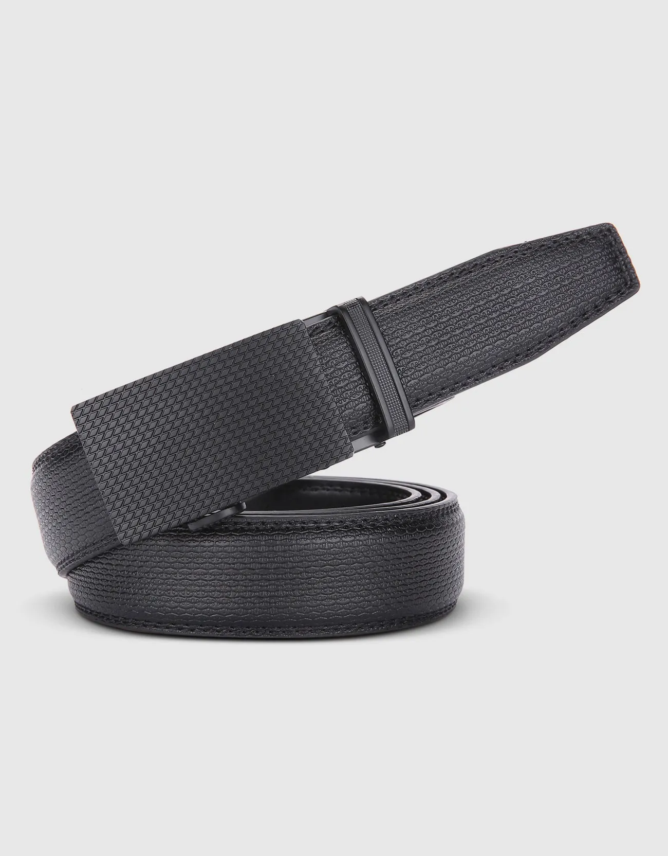 Men's Treaded Imprint Leather Ratchet  Belt