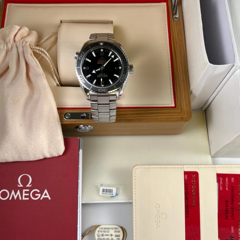 Omega Seamaster Planet Ocean 23230462101001 (2016)