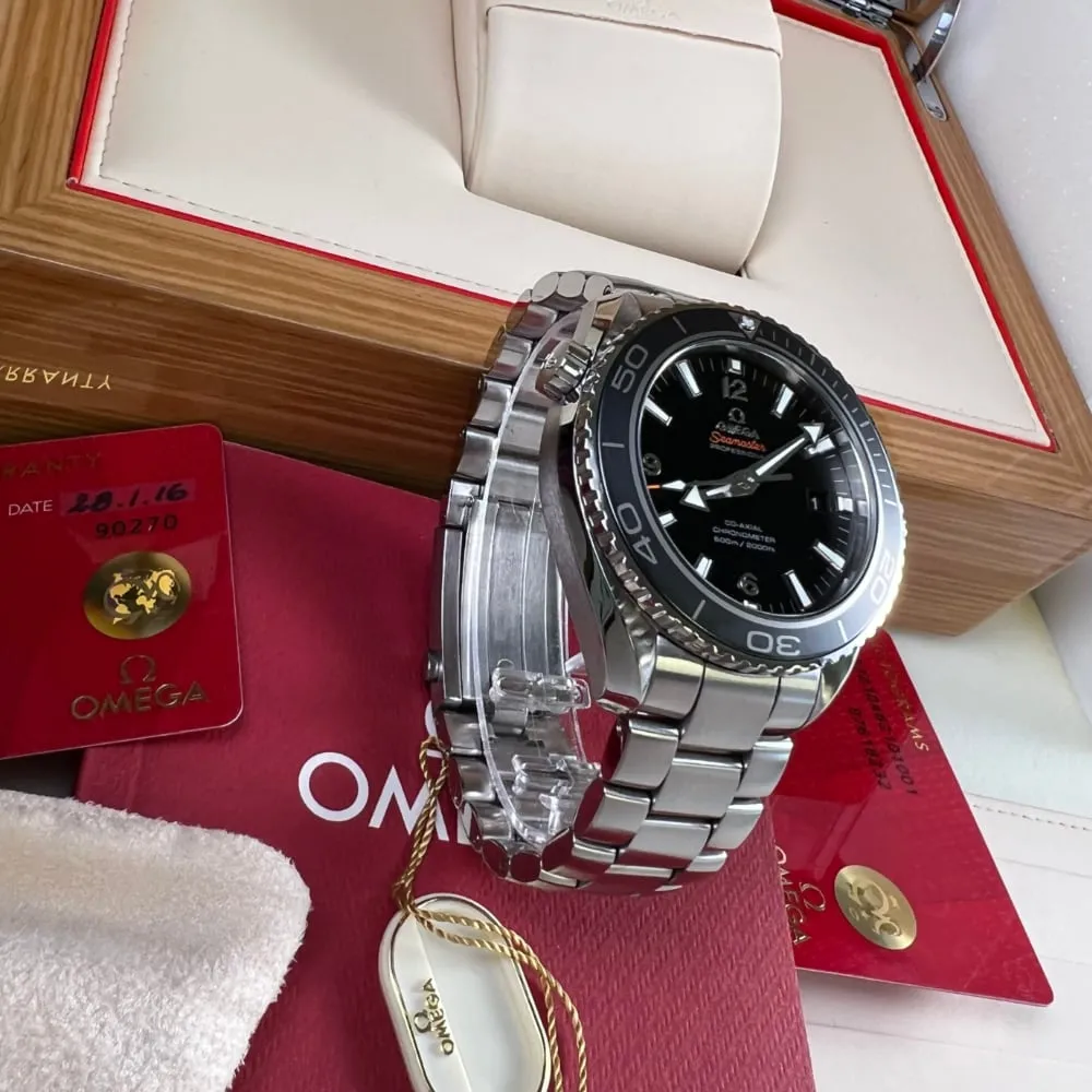 Omega Seamaster Planet Ocean 23230462101001 (2016)