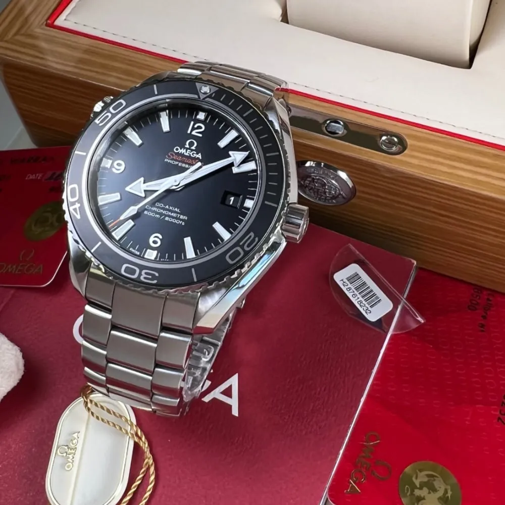 Omega Seamaster Planet Ocean 23230462101001 (2016)