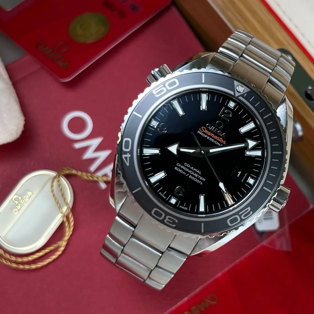 Omega Seamaster Planet Ocean 23230462101001 (2016)