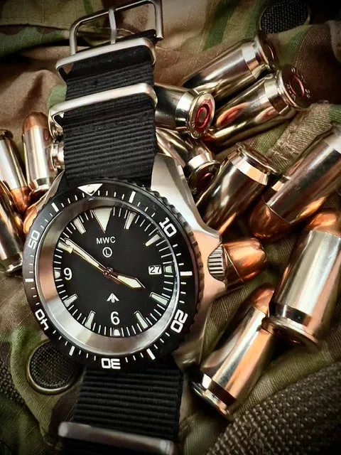 Stainless Steel Military Divers Watch with Automatic 24 Jewel Movement, 12/24 Hour Dial Format, Sapphire Crystal and Ceramic Bezel (Tactical Solid Strap Bars)